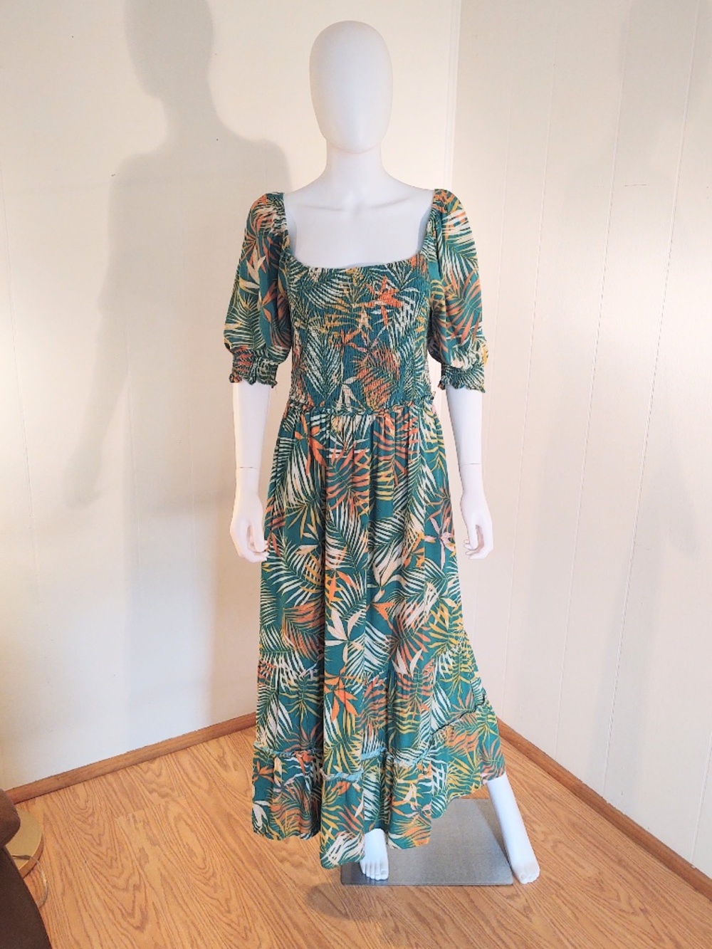 NWOT Betsey Johnson Maxi Tropical Green White Orange Dress Full Skirt Smock Top